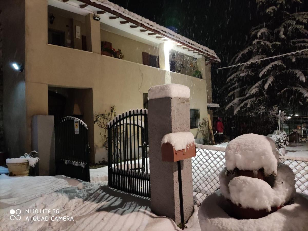 La Casa Di Elena Hotel Camerino Buitenkant foto