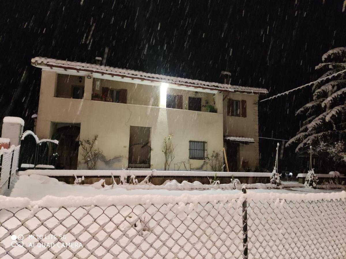 La Casa Di Elena Hotel Camerino Buitenkant foto
