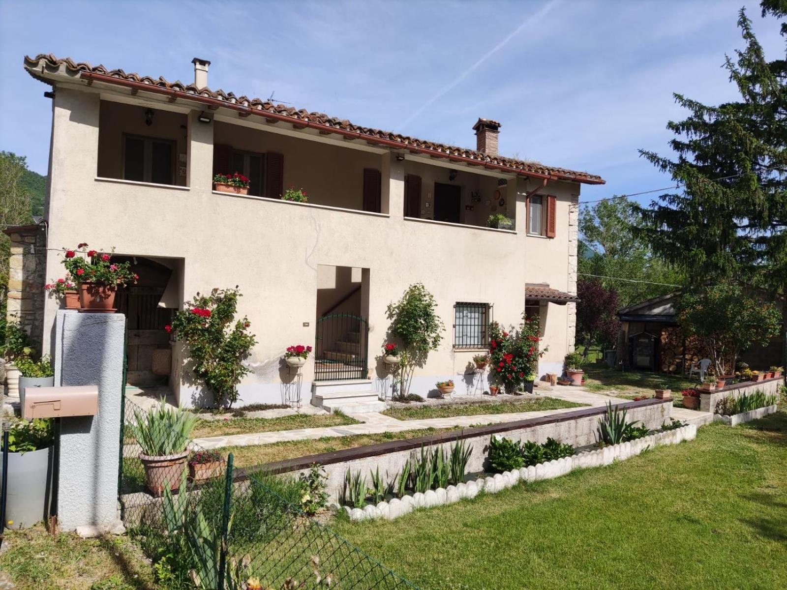 La Casa Di Elena Hotel Camerino Buitenkant foto